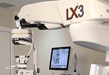 Lux-OR LX3 with Q-VUE Ophthalmic Microscope