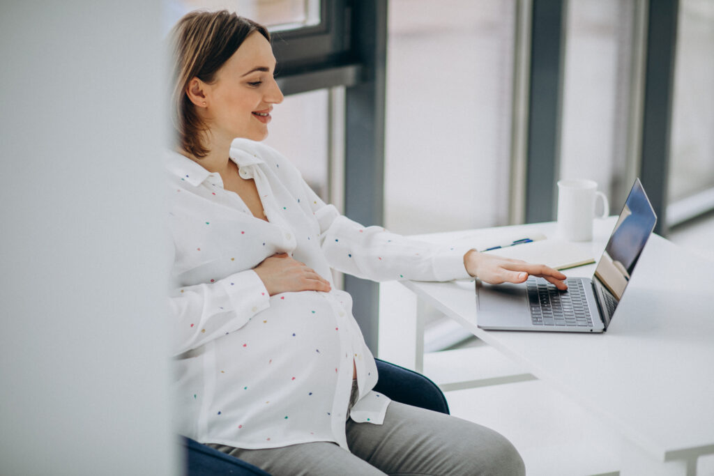 Pregnancy and LASIK: What every woman should know