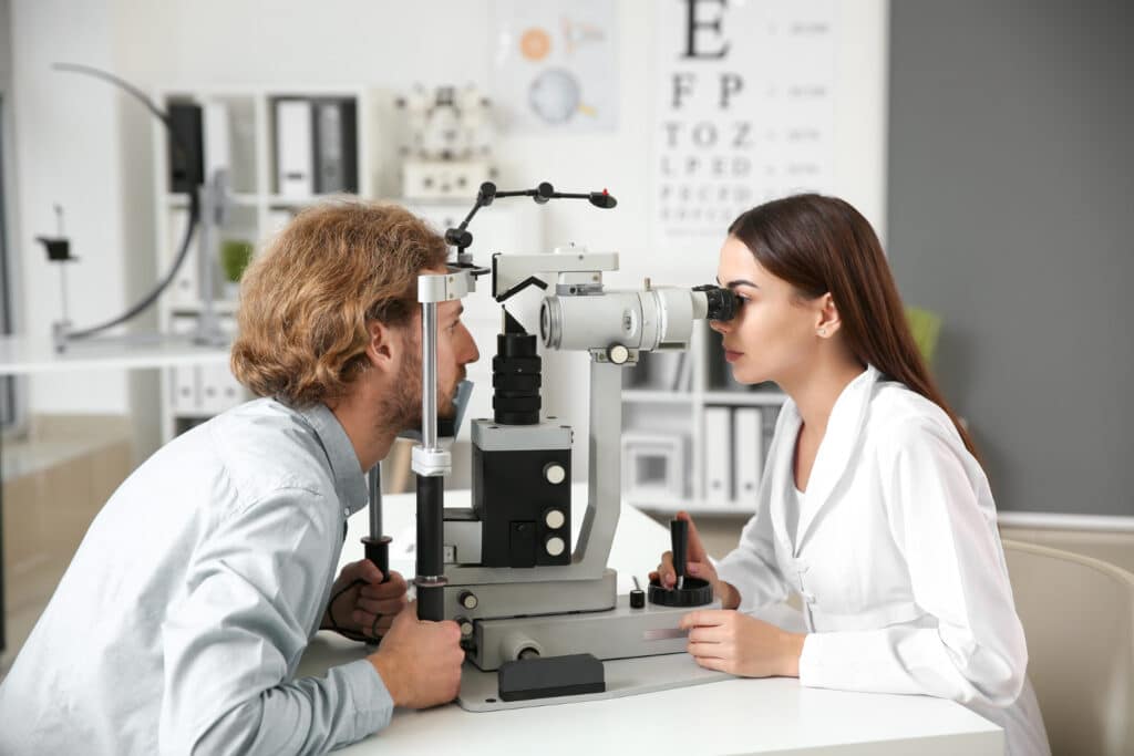 When to Seek Help from Your LASIK Surgeon